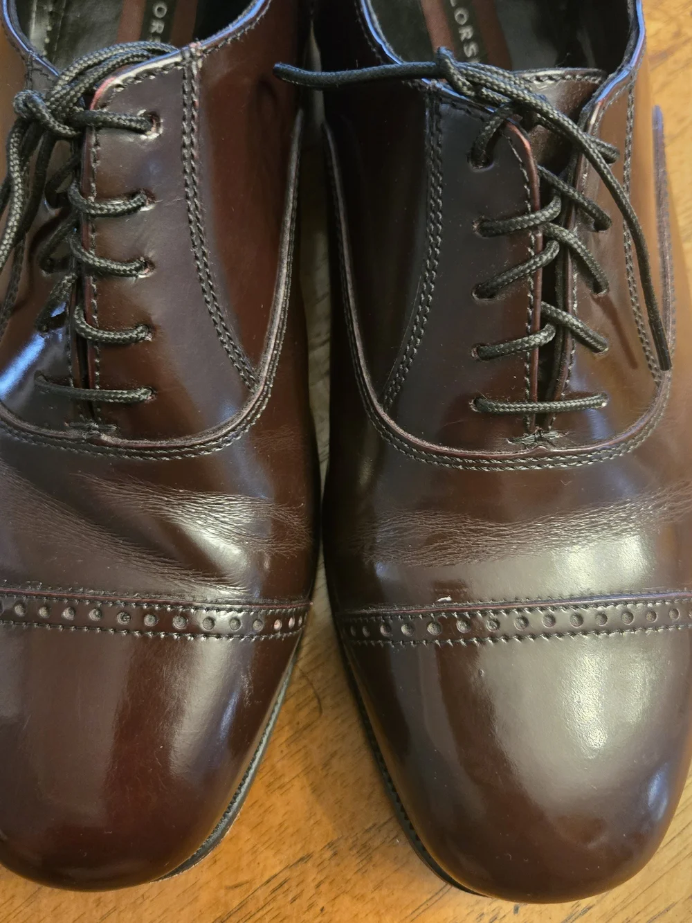 Florsheim Men's Burgundy Cap-Toe Oxfords
